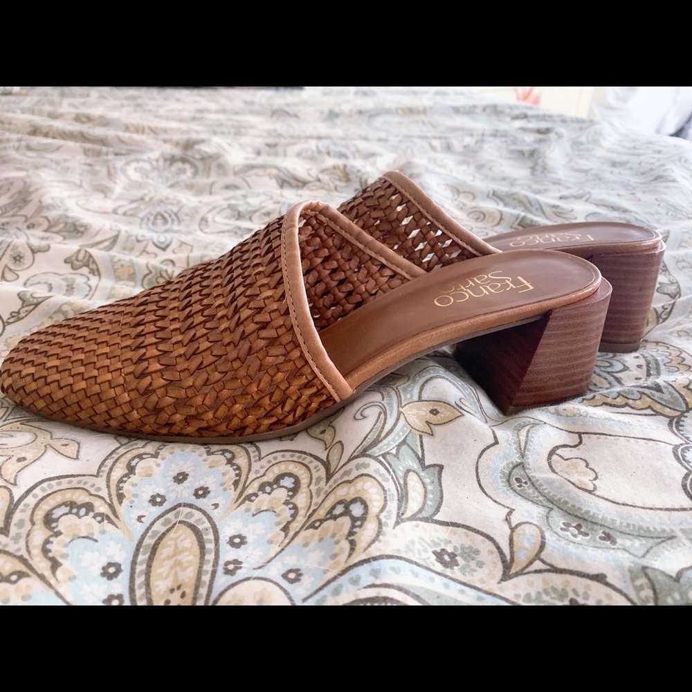 NWT Franco Sarto Tan Woven Nalla Mules